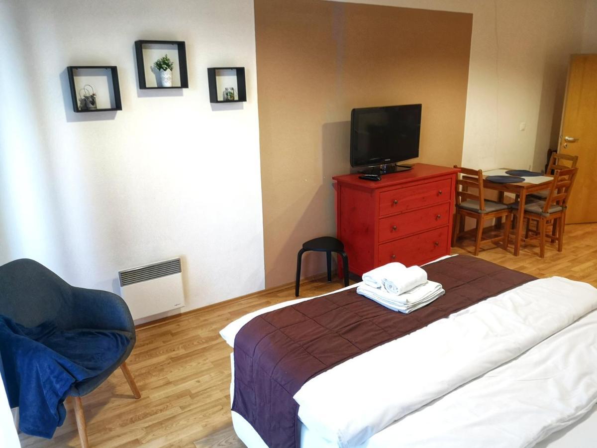 Apartmany Margo Sun Martinske Hole Bagian luar foto